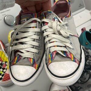 Rainbow converse